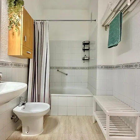 Sandra Puerto de la Cruz (Tenerife)